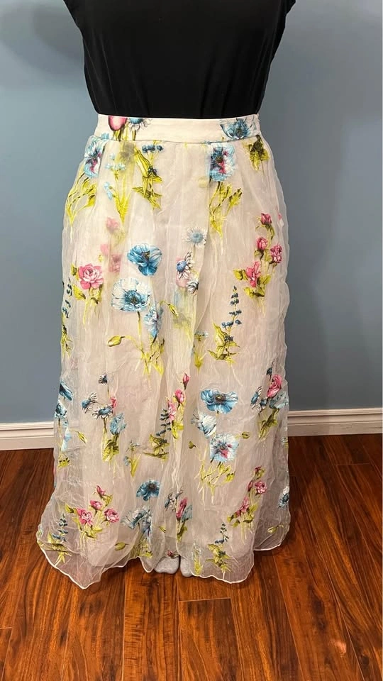 Long skirt