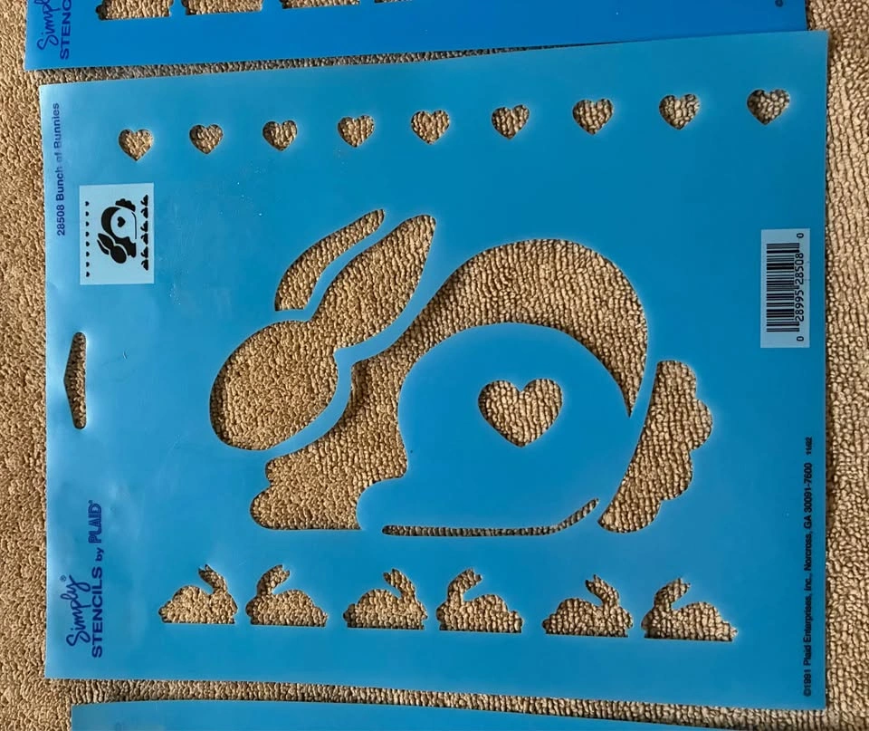 Kids & Crafting Plastic Stencils Lot - 9 Pieces - photo 2