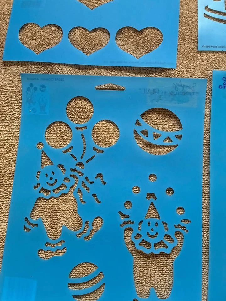 Kids & Crafting Plastic Stencils Lot - 9 Pieces - photo 3