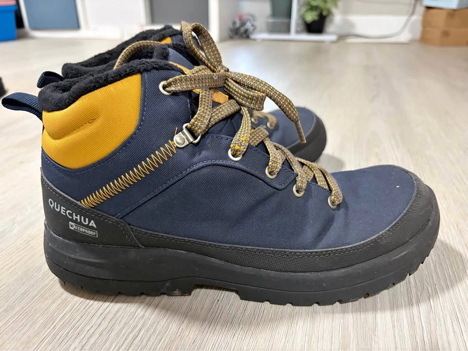 Snow shoes for sale