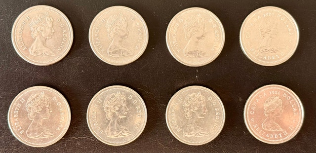 Canadian dollar coins and half dollar coins - photo 2