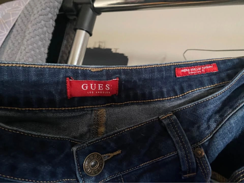 Guess Medium Rise Curvy Skinny Distressed Jeans - photo 3