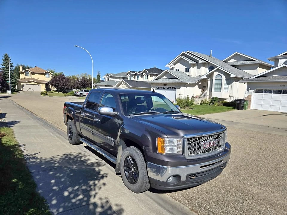 2010 GMC 1500 Club Coupe