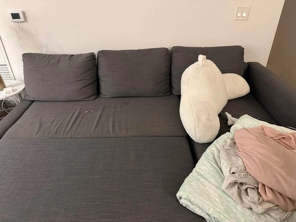IKEA Couch (with pullout bed) - photo 2