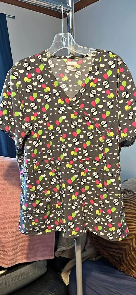 Scrubaid medical scrub top - XL