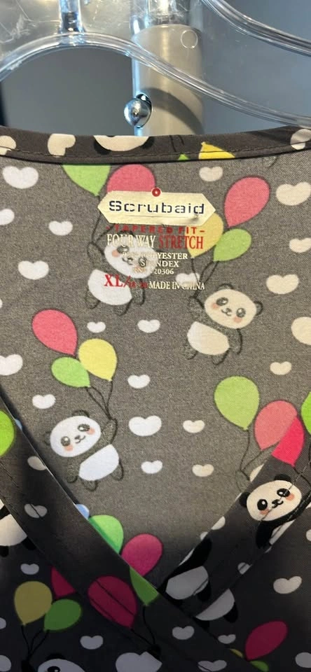Scrubaid medical scrub top - XL - photo 2