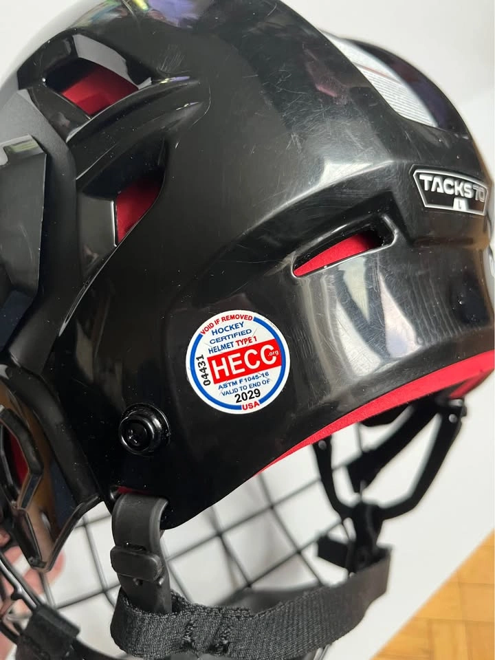 Hockey Helmet - photo 4