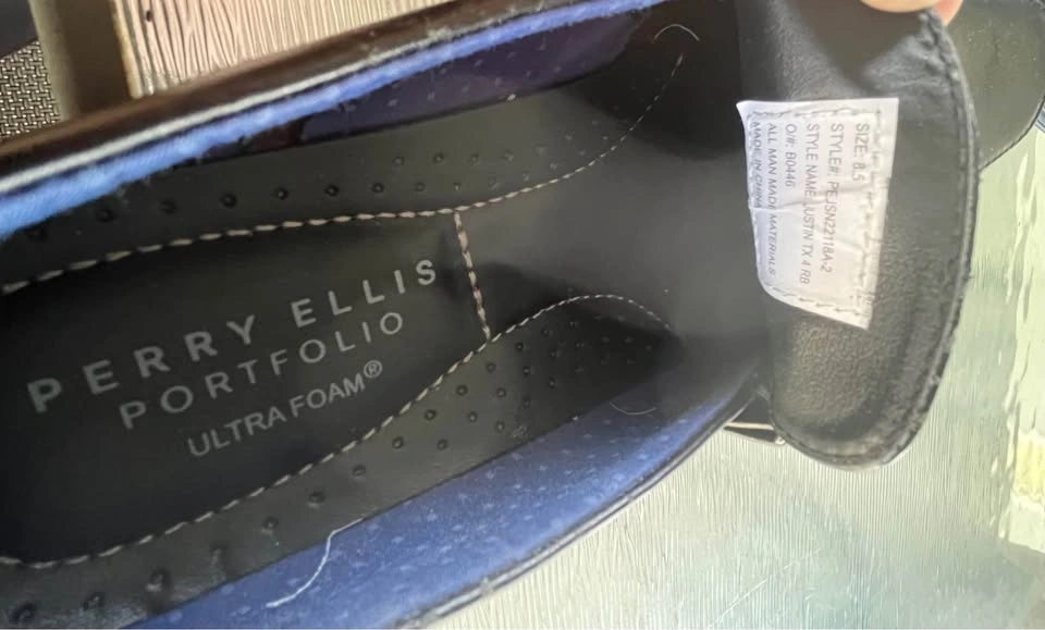 Perry Ellis Portfolio Black Loafers - photo 4