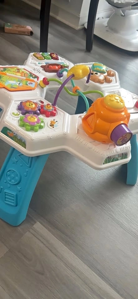 VTech Buzz and Learn Activity