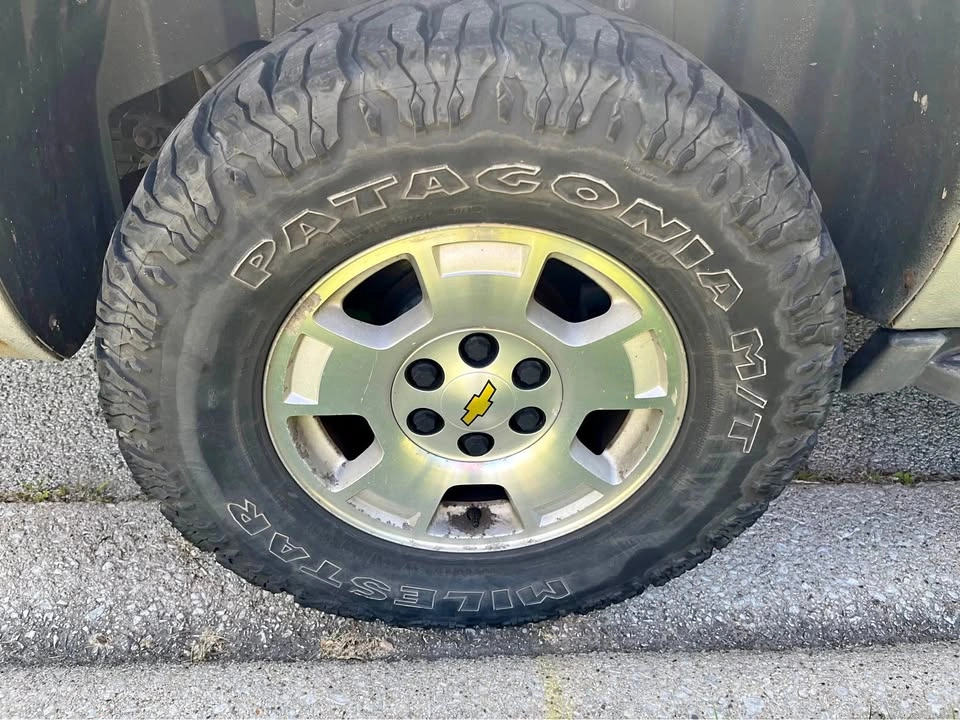 Milestone Patagonia M/T Tires 285/70 R17 Set of 4