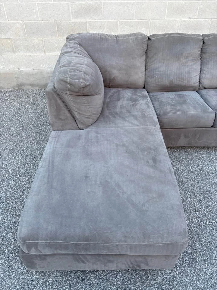 Large Grey Sectional Sofa with Long Chaise - photo 5