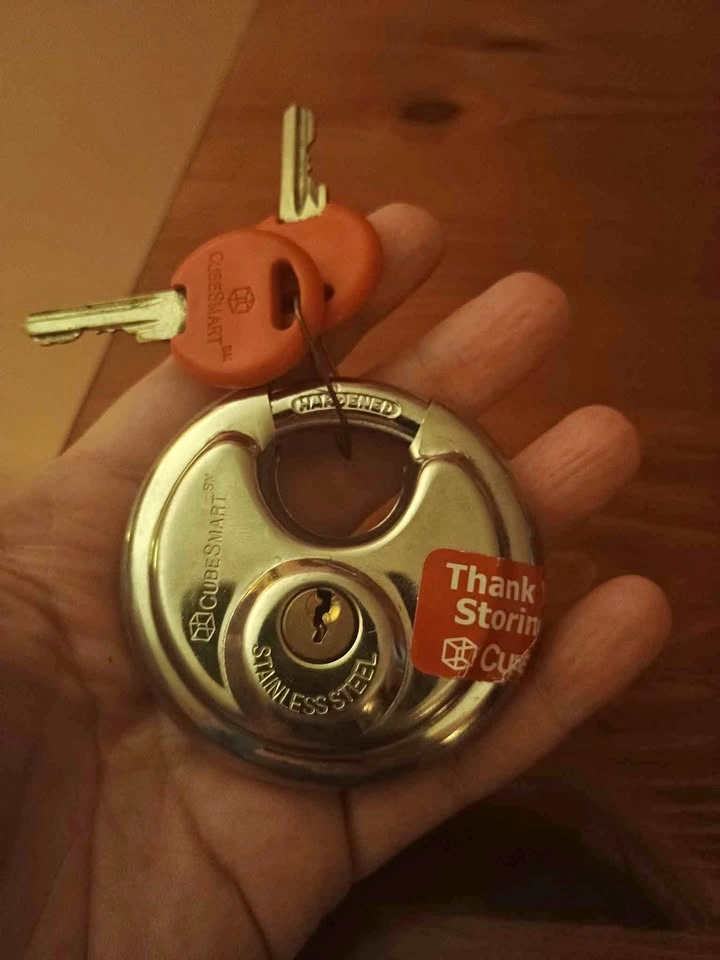 Cubesmart Lock With 2 Keys - Hardened