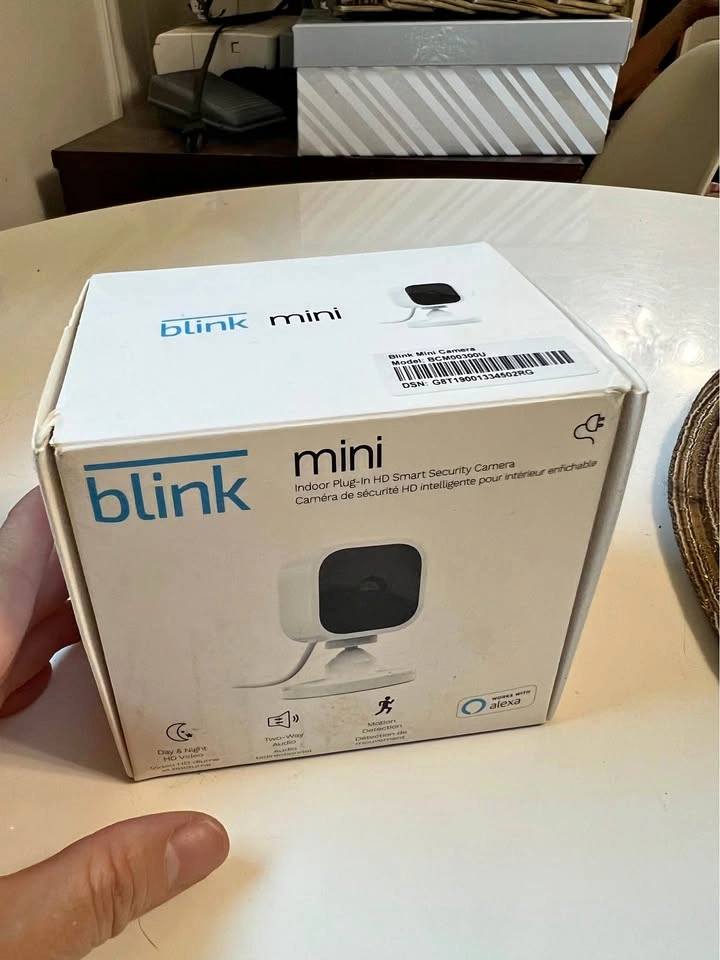 🏈 Indoor Plug-In HD Smart Security Camera