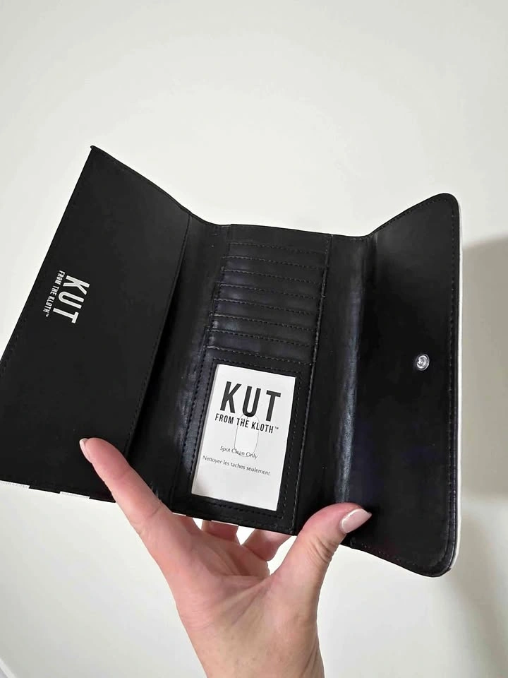 KUT Wallet