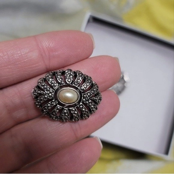 Cute Classic Earrings - photo 5