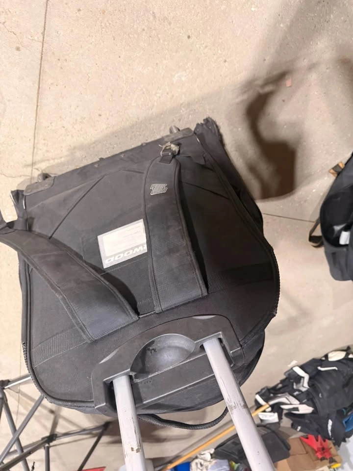 Sherwood Rolling Hockey Backpack - photo 2