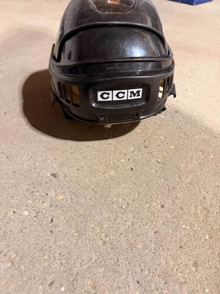 CCM Hockey Helmet with Bauer Cage - photo 4