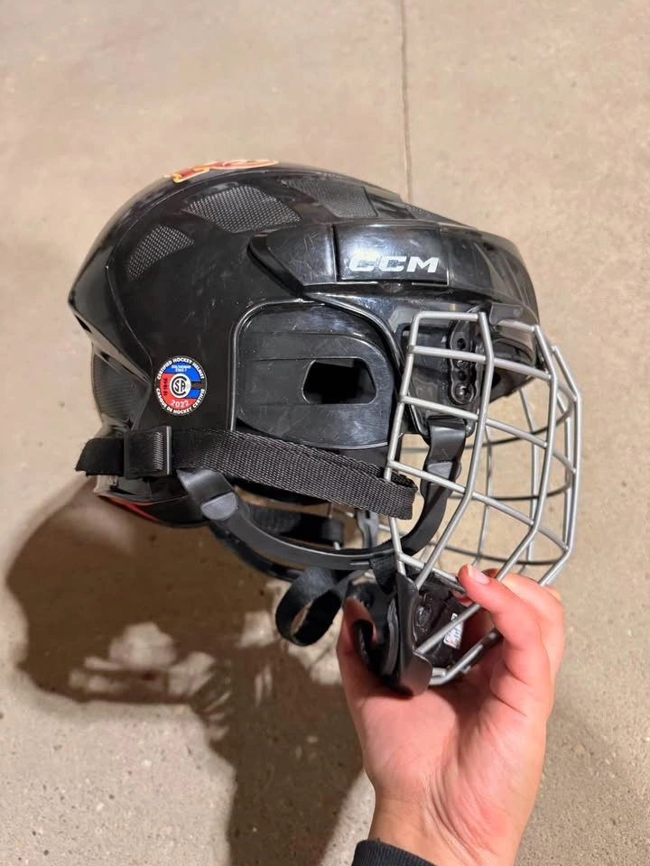 CCM FM50M Hockey Helmet - photo 4