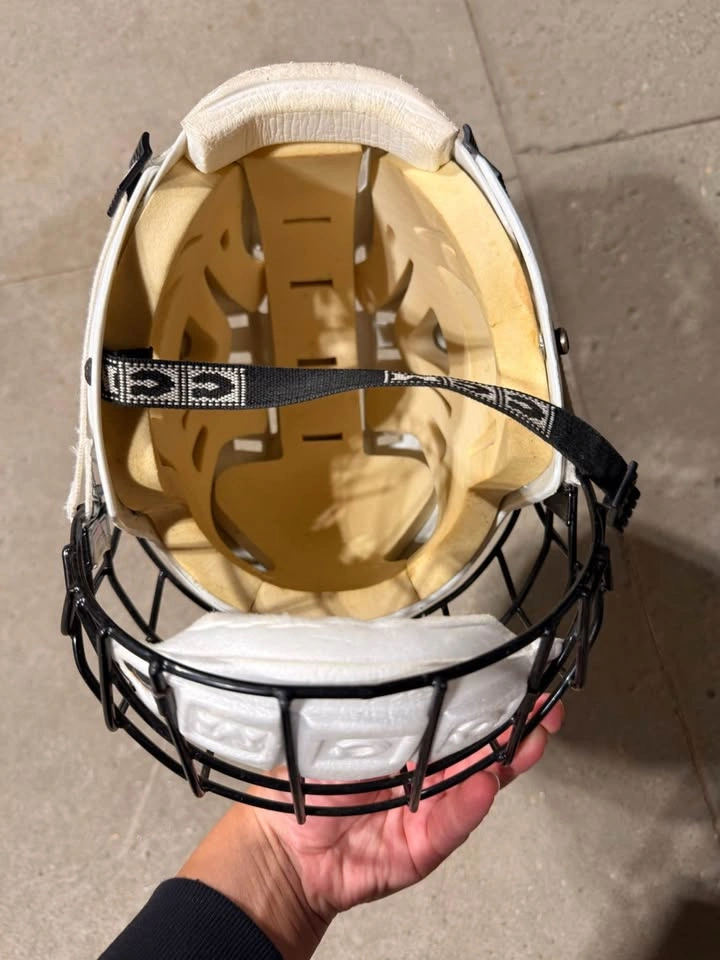 CCM Hockey Helmet with Cage - photo 2