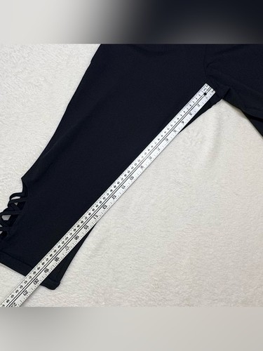 Sears Black Criss Cross Cutout Cropped Leggings Size Large - photo 4