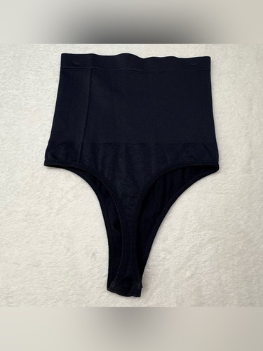 La Express Set Of 2 Seamless Shapewear Thongs S/M - photo 4
