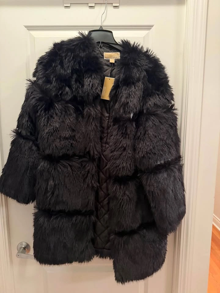Luxury Black Statement Coat Small BNWT - photo 4