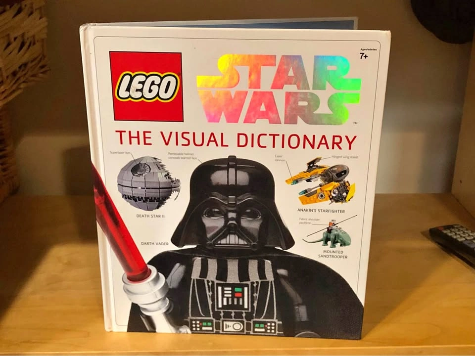 LEGO Star Wars The Visual Dictionary Hardcover Book 🏈