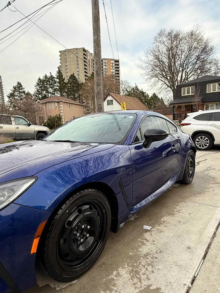 Winter tires and rims - 215/45R17 - photo 3