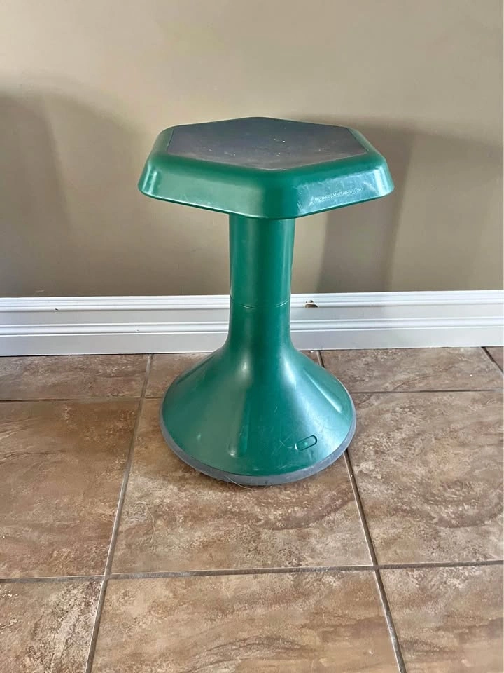 Learniture Wobble Stool