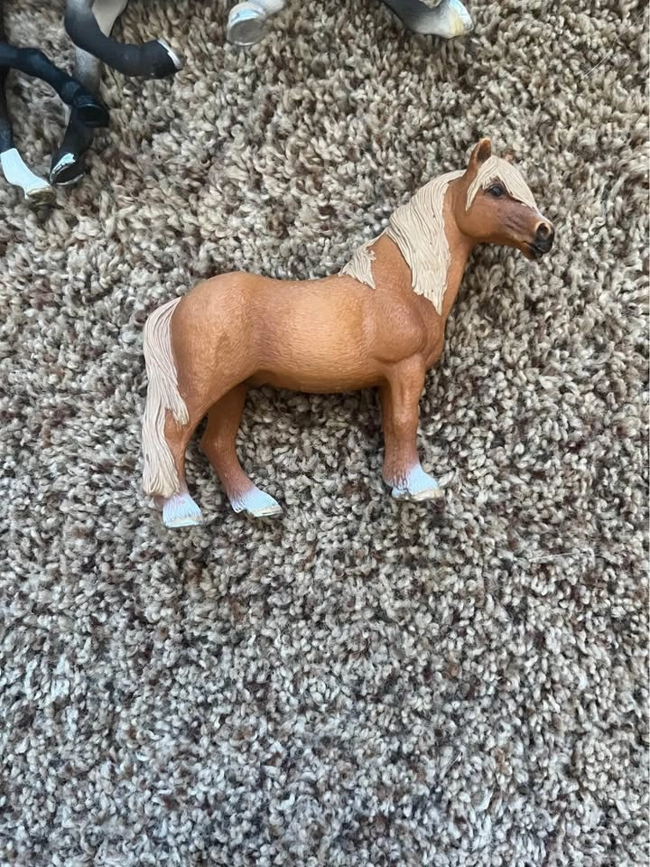 Schleich & Breyer Horses - photo 2