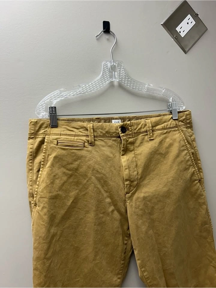 Gap Men’s Tan Chino Straight Leg Pants - photo 2