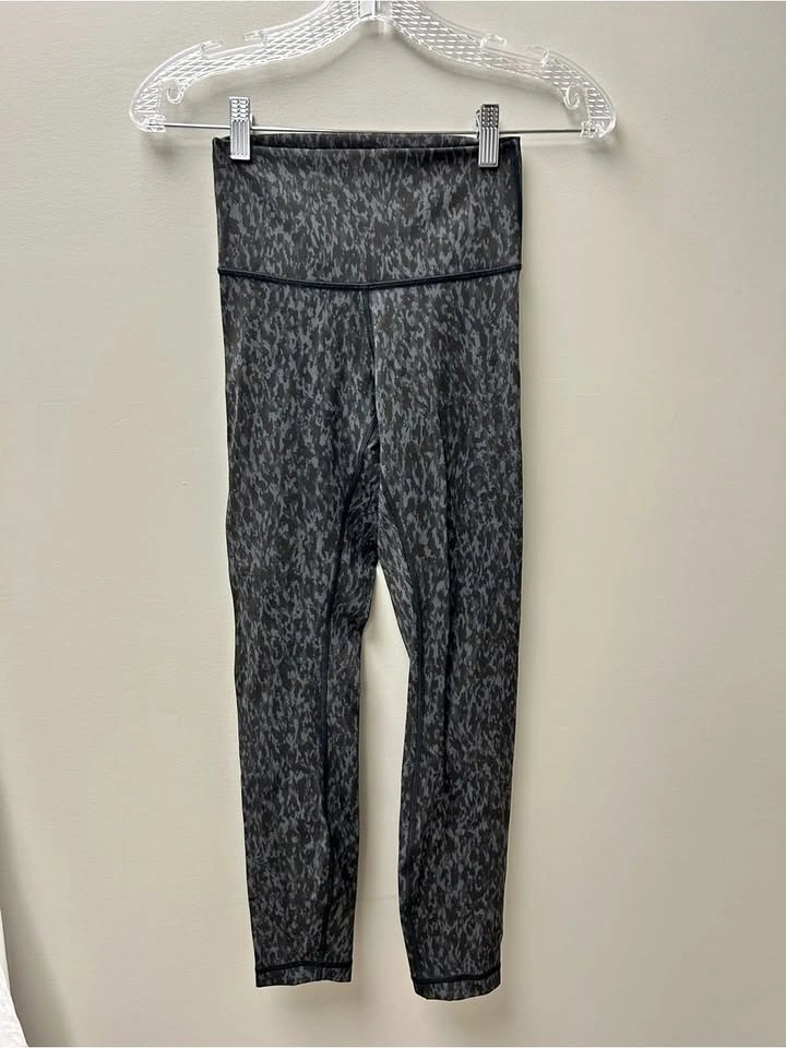 Lululemon Women’s Wunder Under High Rise Leggings