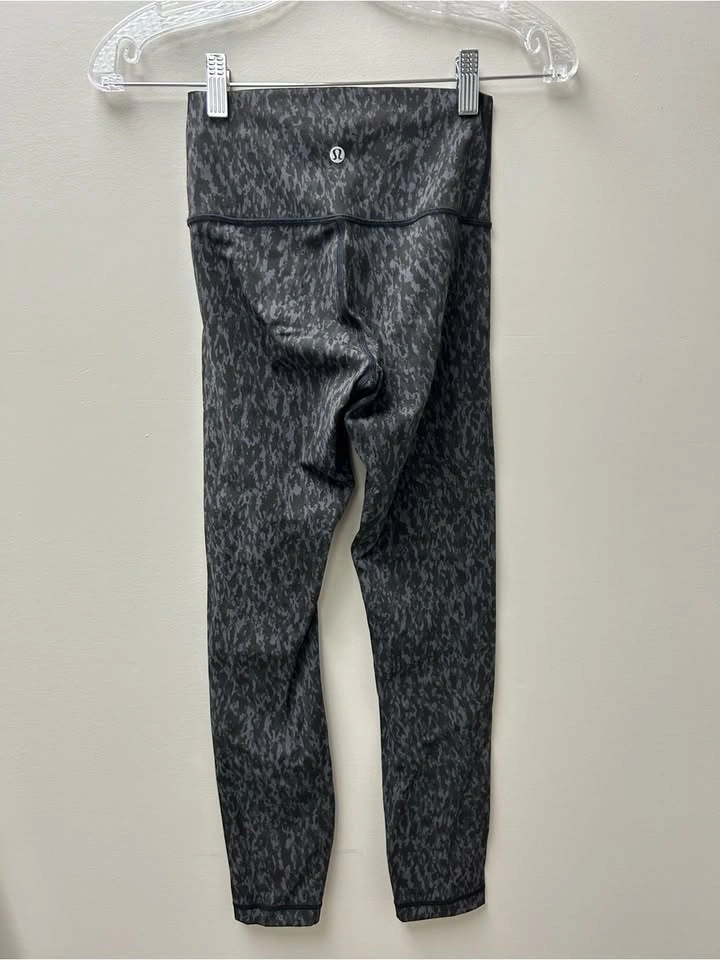 Lululemon Women’s Wunder Under High Rise Leggings - photo 4