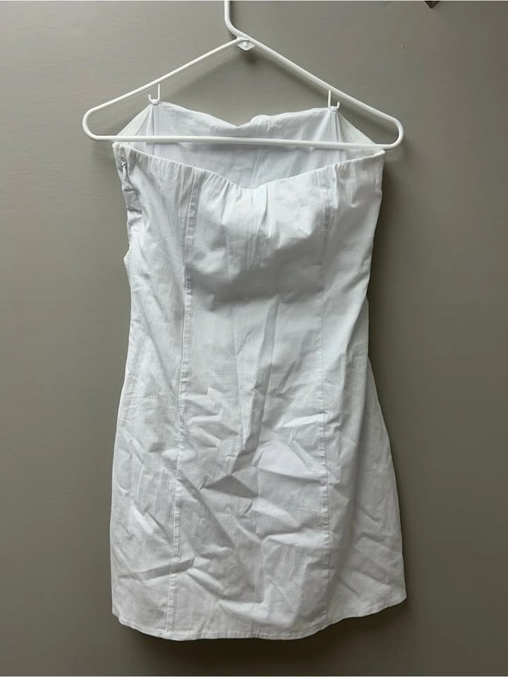 Abercrombie & Fitch Women’s White Strapless Ruched Mini Dress - photo 3