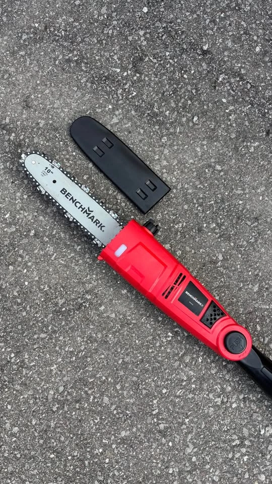 Benchmark 10" Electric Pole Saw - 6.5 Amp - photo 2
