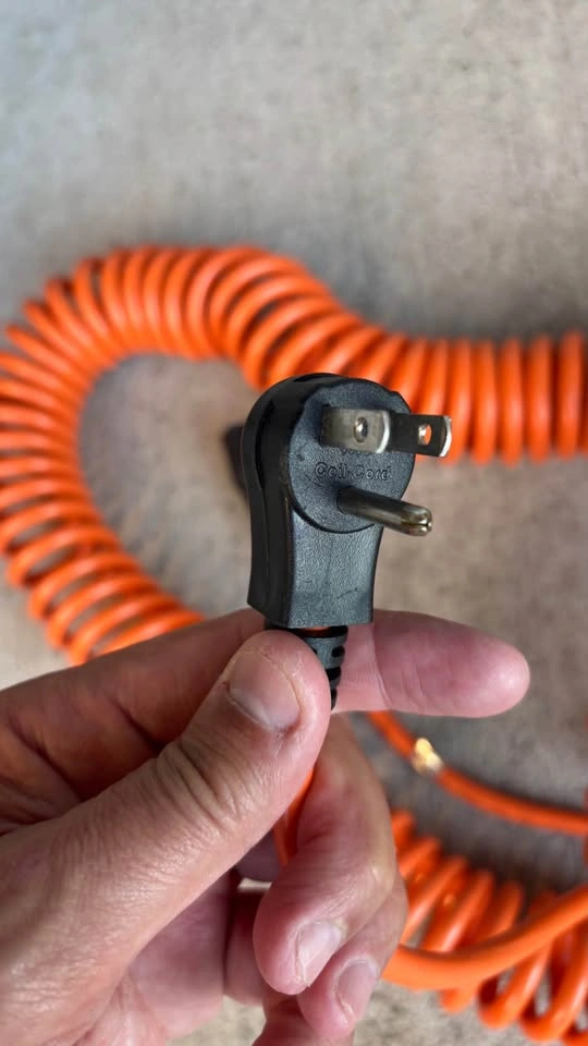 10 meter (32 foot) Coiled Extension Cord - photo 2