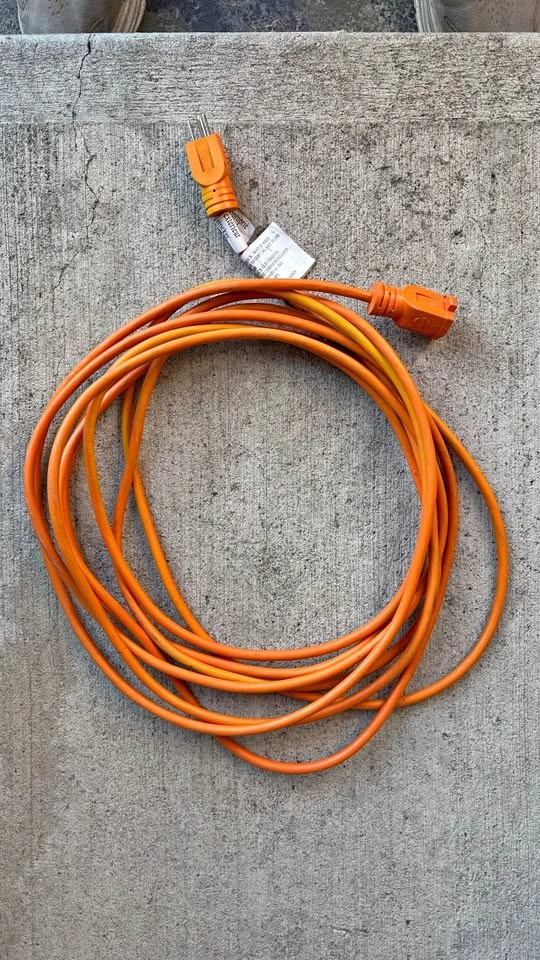 25 foot 16 gauge outdoor extension cord