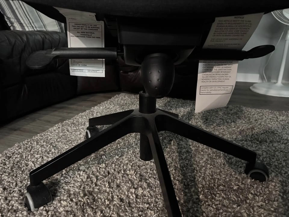 Ikea office chair Vissle dark grey - photo 3