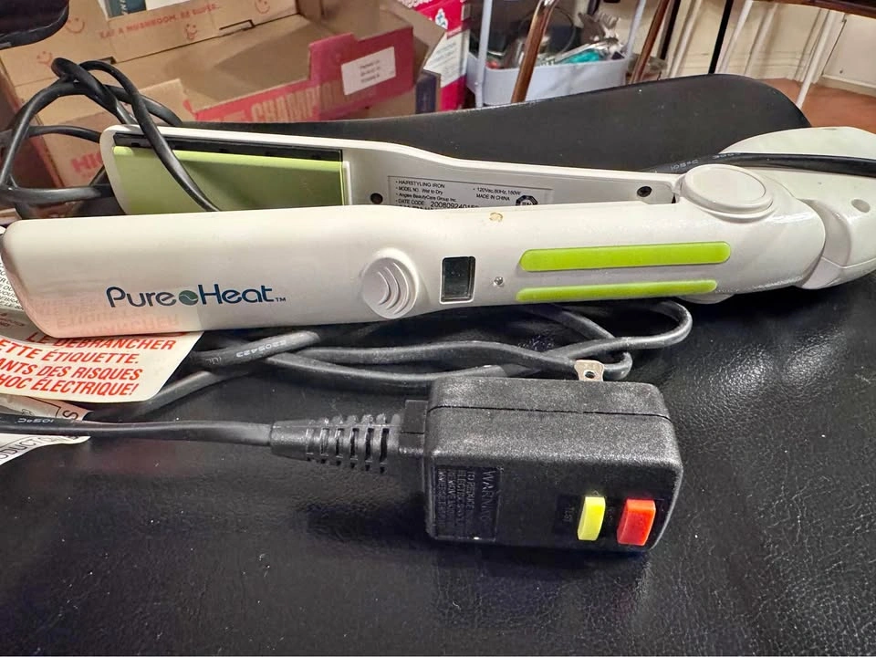 Pure Heat Wet-to-Dry Flat Iron