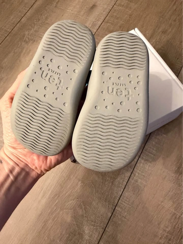 Ten Little Toddler Sandals - photo 2