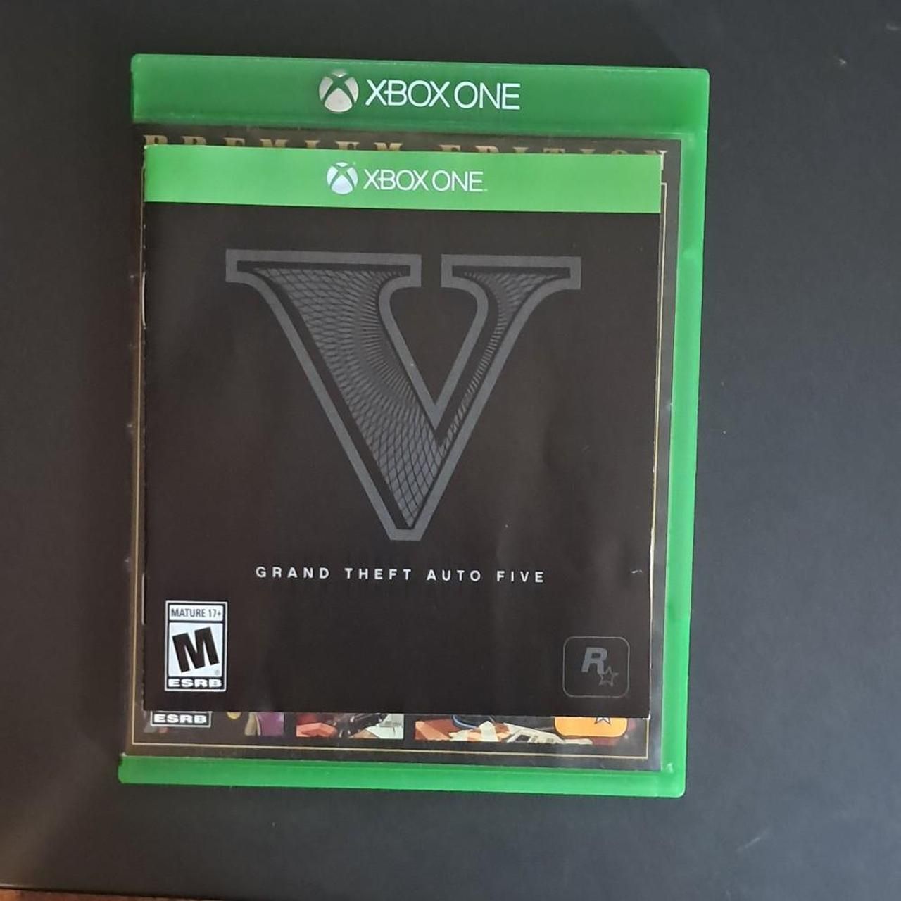 GTA V Premium Edition Xbox One - photo 4