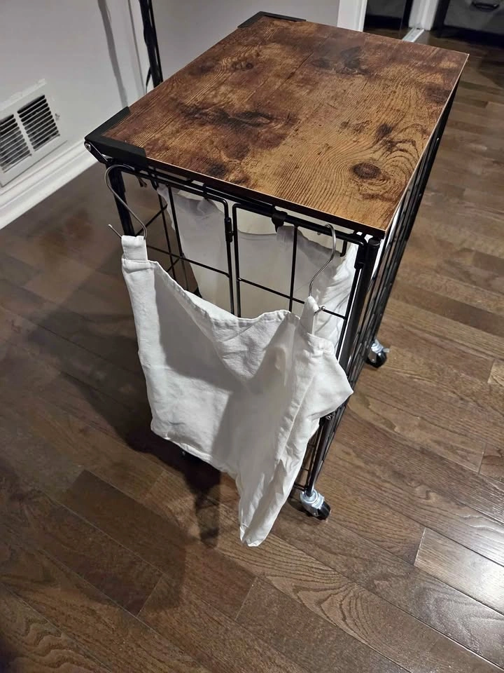 90L Laundry Basket with Wheels, Large Capacity Hamper