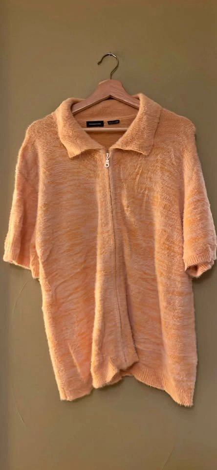 Fuzzy zip up t-shirt sweater
