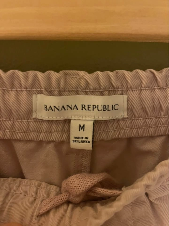 Banana Republic Mens Chinos in Pale Pink - Size M - photo 3