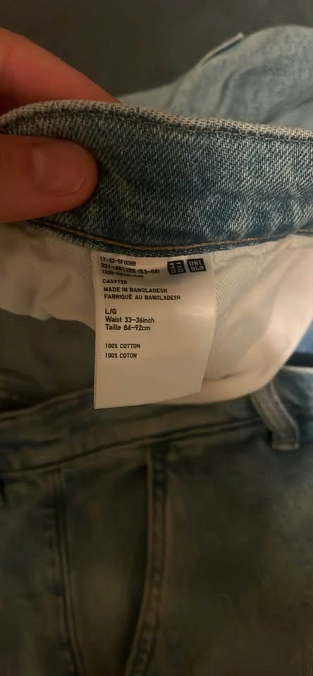 Uniqlo relaxed jeans - photo 3
