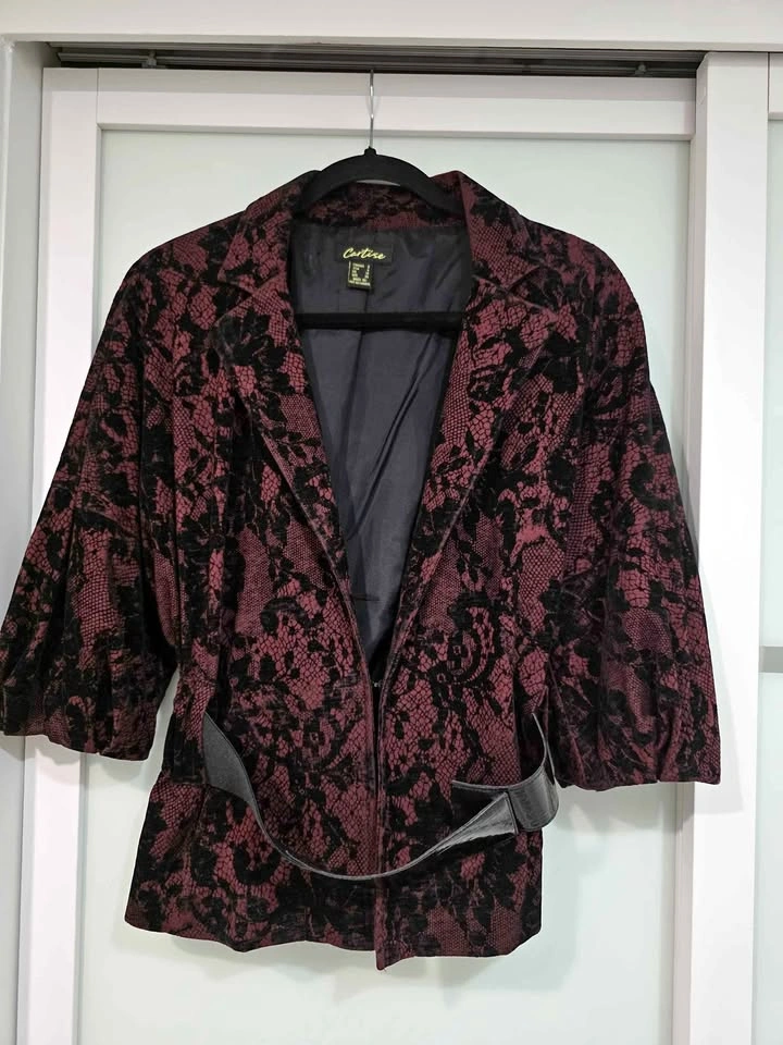 Vintage Cartise Burgundy Black Velvet Floral Belted Blazer US 6