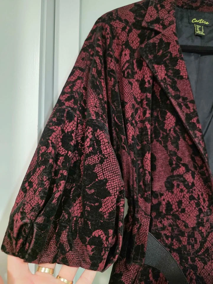 Vintage Cartise Burgundy Black Velvet Floral Belted Blazer US 6 - photo 3