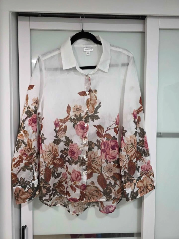 Bailey 44 Sheer Floral Button Down Blouse White Pink Size L - photo 2