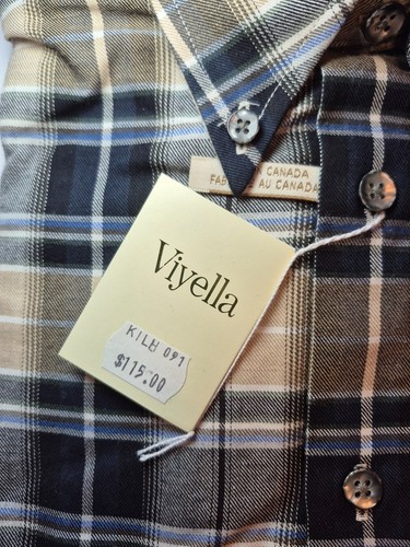 Viyella New NWT Men's Navy and Beige Plaid Button-Down Shirt - photo 4