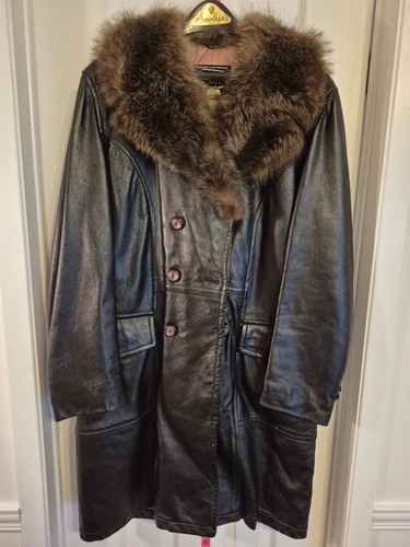 Vintage Black Leather Long Trench Coat with Brown Faux Fur Colla - photo 3
